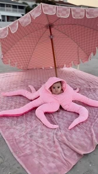 Baby octupus custume